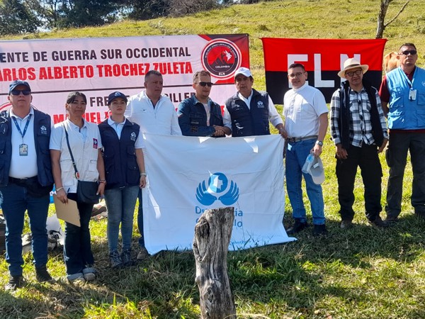 Liberan a uniformado que había sido secuestrado en límites de Cauca y