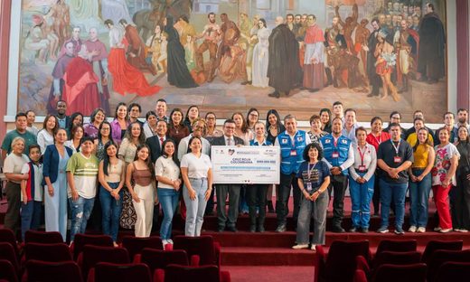 412 integrantes de la Universidad del Cauca lograron recaudar millonaria donación a la Cruz Roja para las victimas del terremoto del 10 de agosto